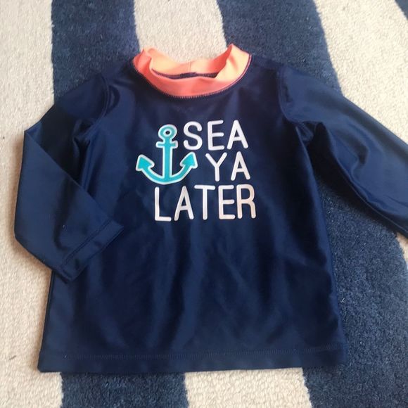 Rash guard  - Picture 1 of 2